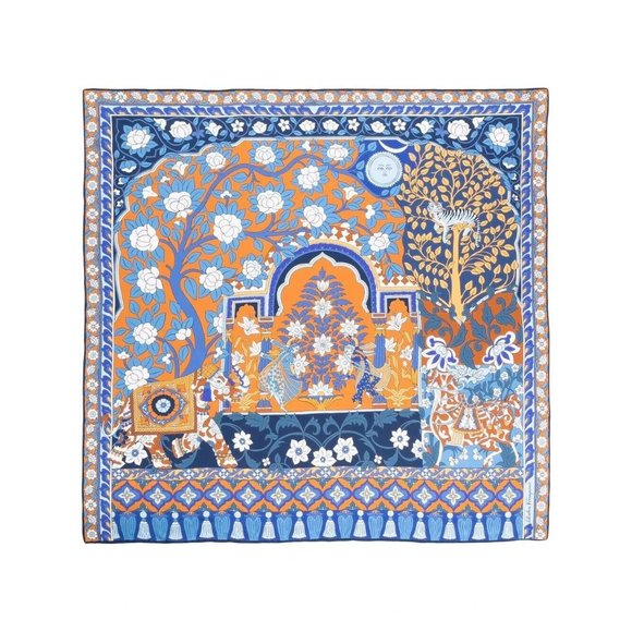 Salvatore Ferragamo Fo Rajastan Patterned Silk Scarf - Picture 2 of 2